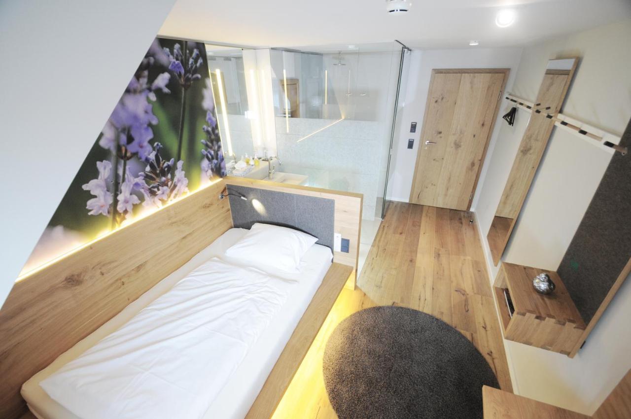 Hotel Waldvogel Leipheim Eksteriør bilde